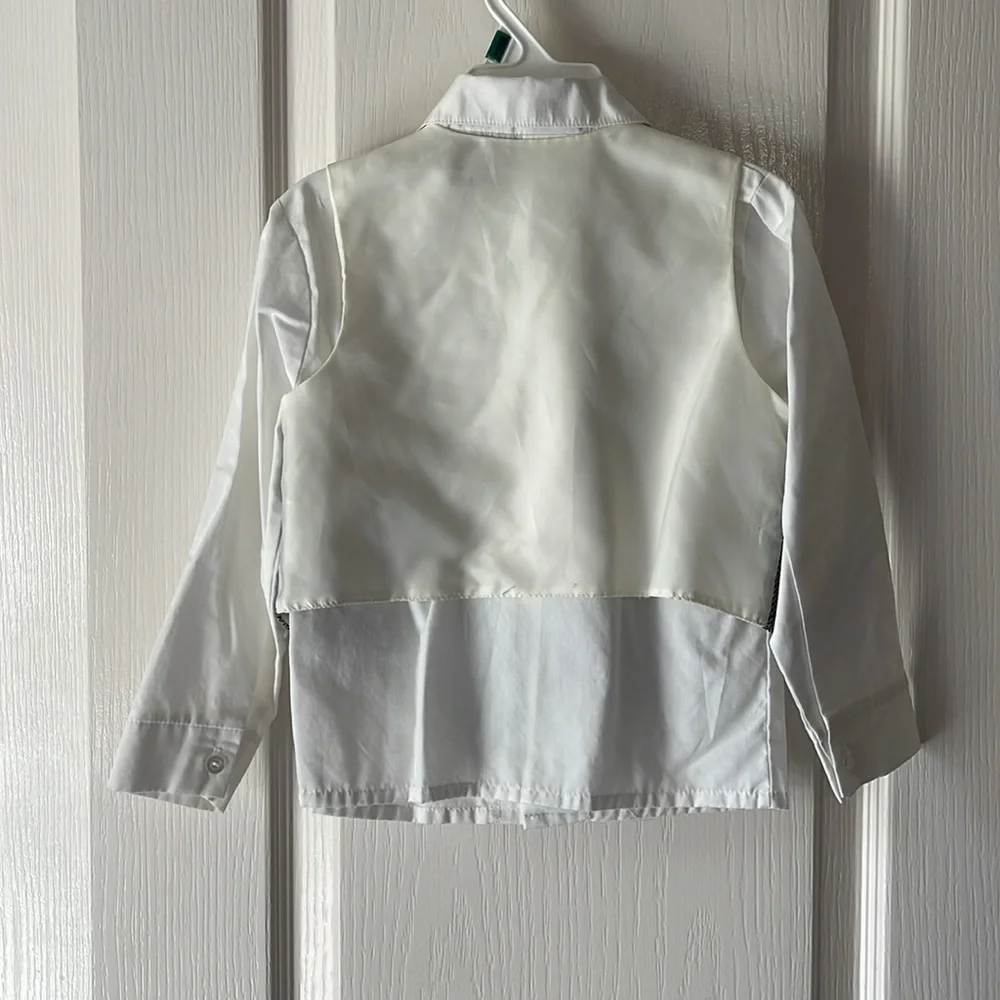 City Supply shirt, vest, and tie